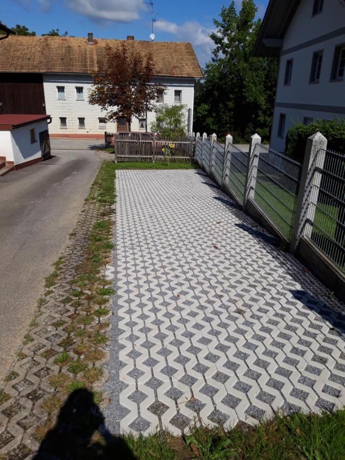 Ferienwohnung Im Seidlerhof Mit Balkon Und Garten Röhrnbach Dış mekan fotoğraf